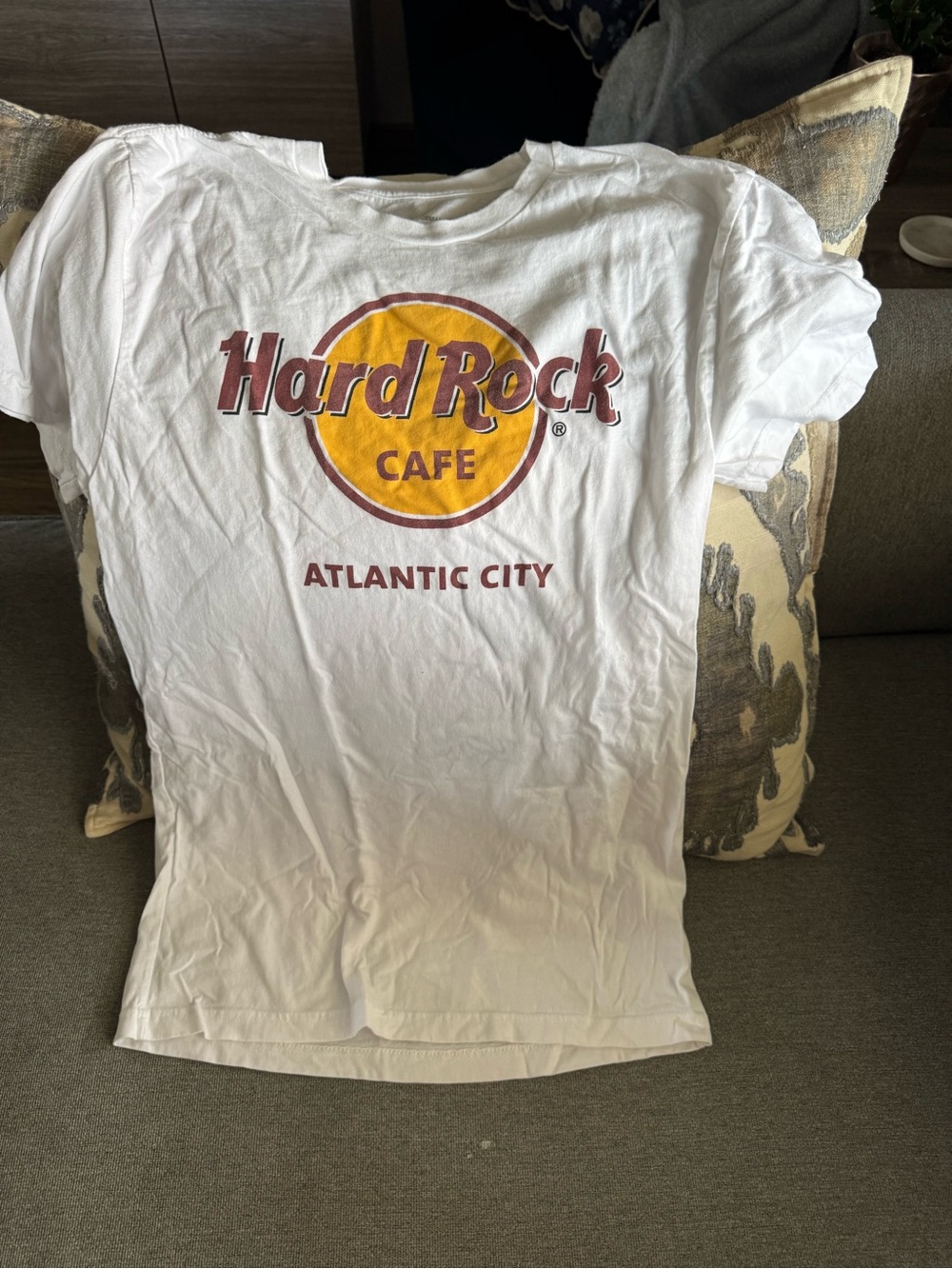 NWOT Hard Rock Cafe Atlantic City White Logo T-Shirt